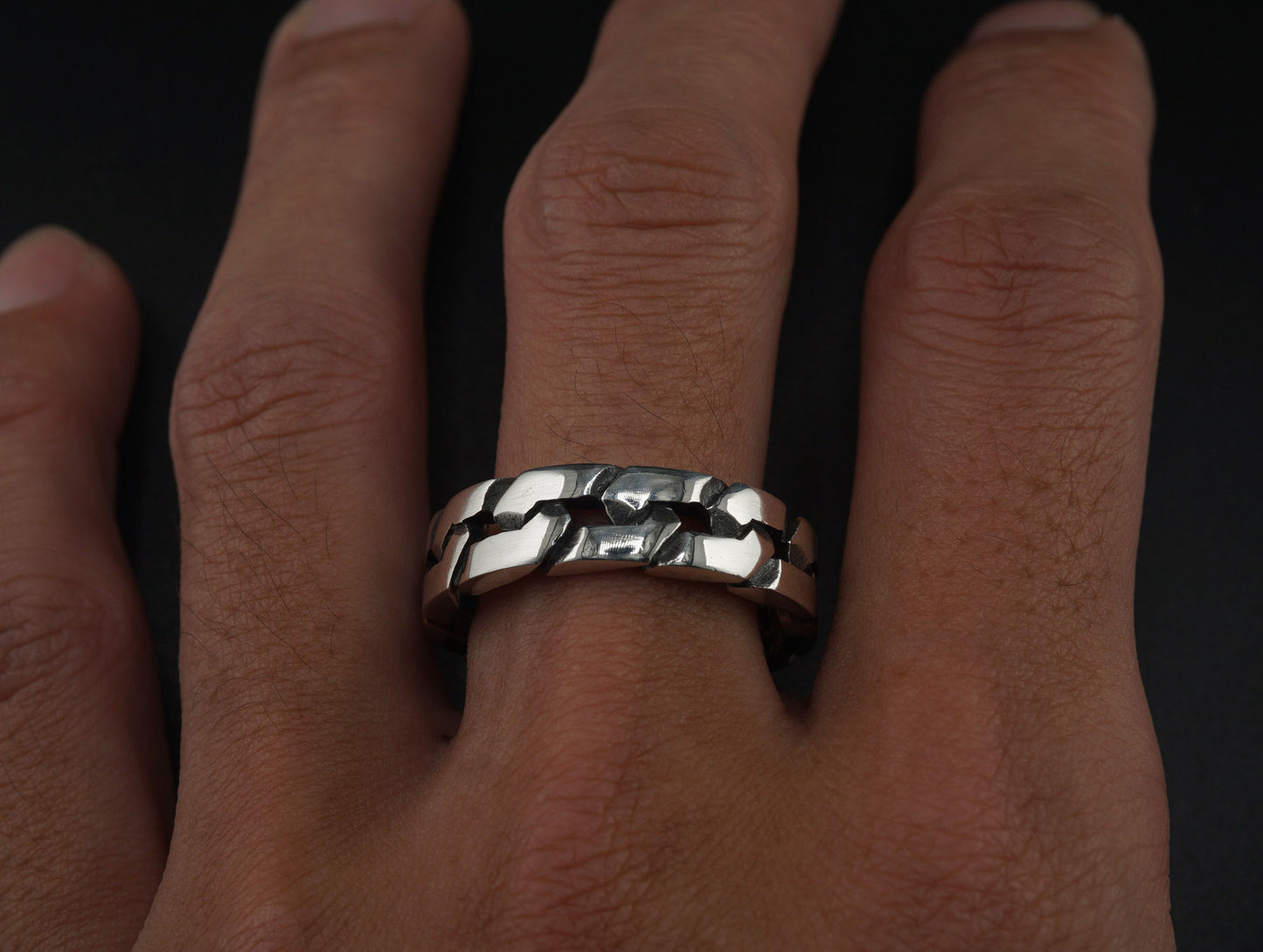 Geometric Chain Shaped Silver Ring