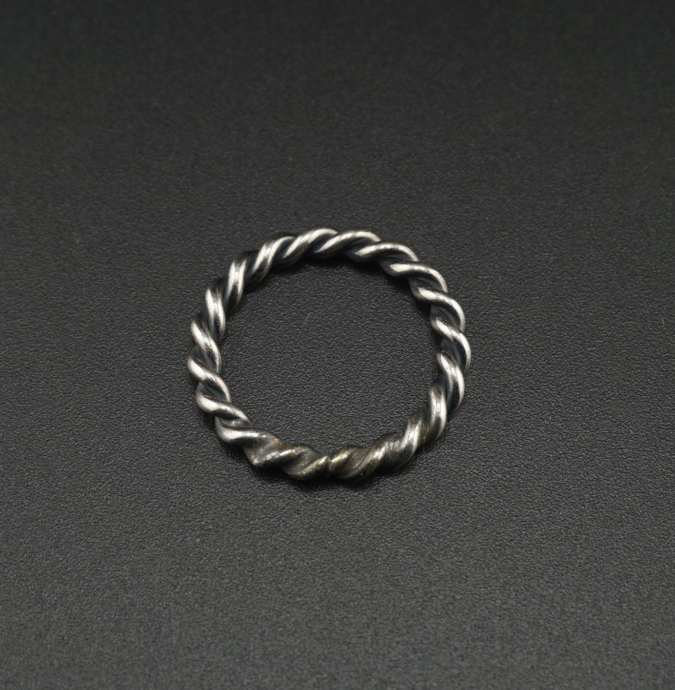 Twist Round Silver Ring