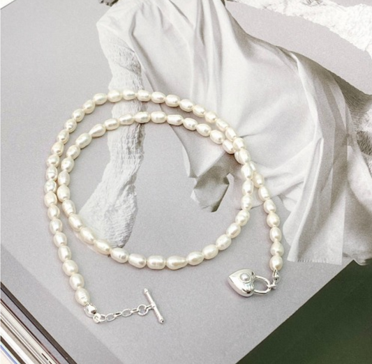 Toggle Chain Freshwater Pearl Necklace