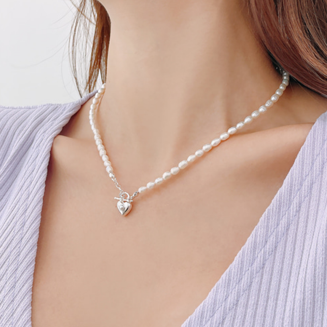 Toggle Chain Freshwater Pearl Necklace